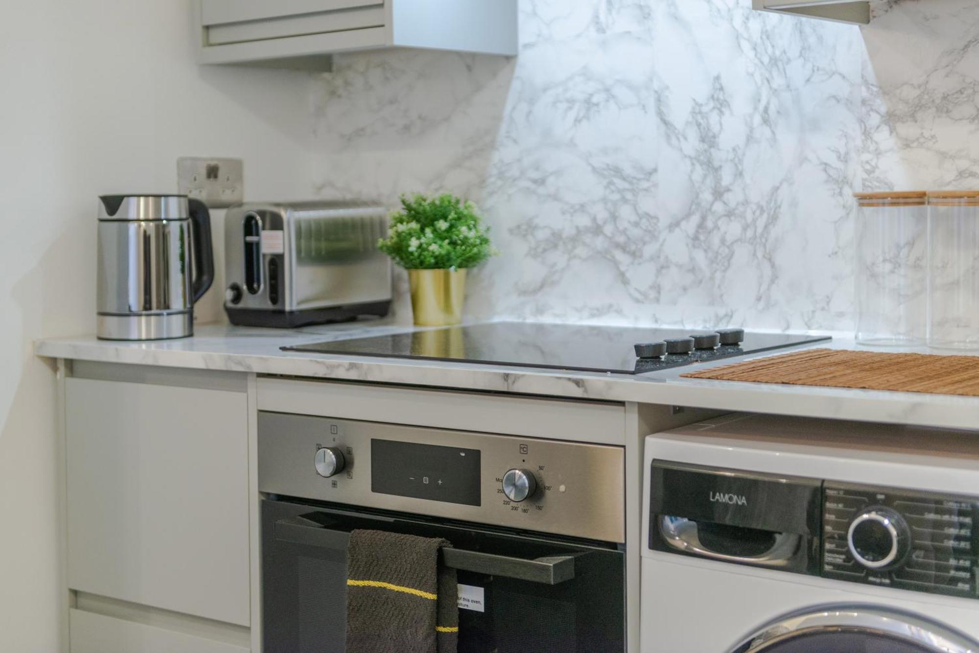 A Golden Haven Retreat In Londonアパートメント エクステリア 写真